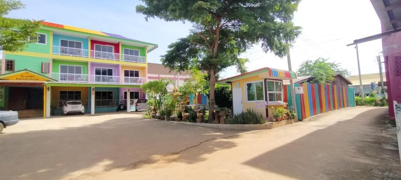 Rueangsrisiri Guesthouse 2 Sukhothai Dış mekan fotoğraf