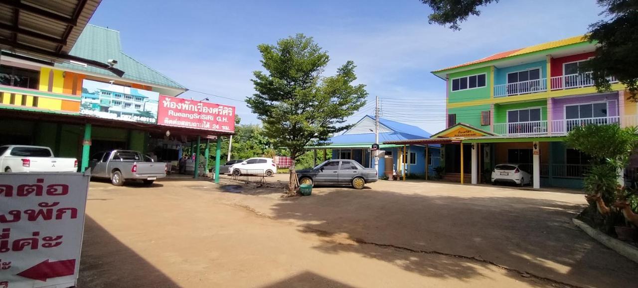 Rueangsrisiri Guesthouse 2 Sukhothai Dış mekan fotoğraf