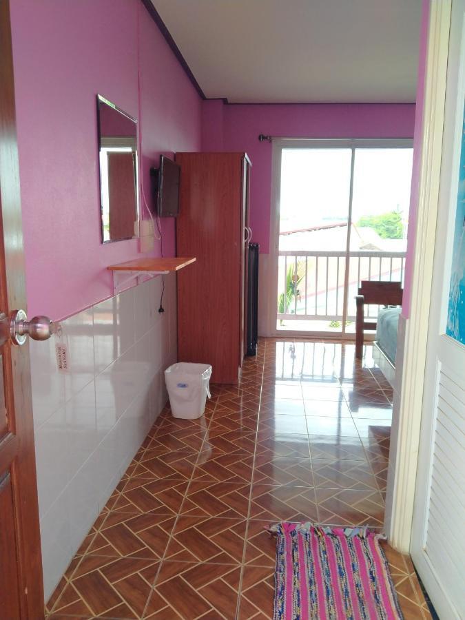 Rueangsrisiri Guesthouse 2 Sukhothai Dış mekan fotoğraf