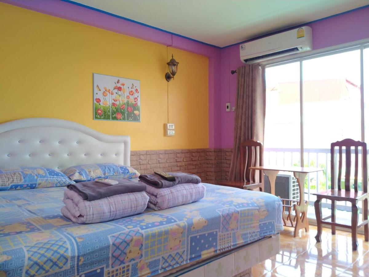 Rueangsrisiri Guesthouse 2 Sukhothai Dış mekan fotoğraf