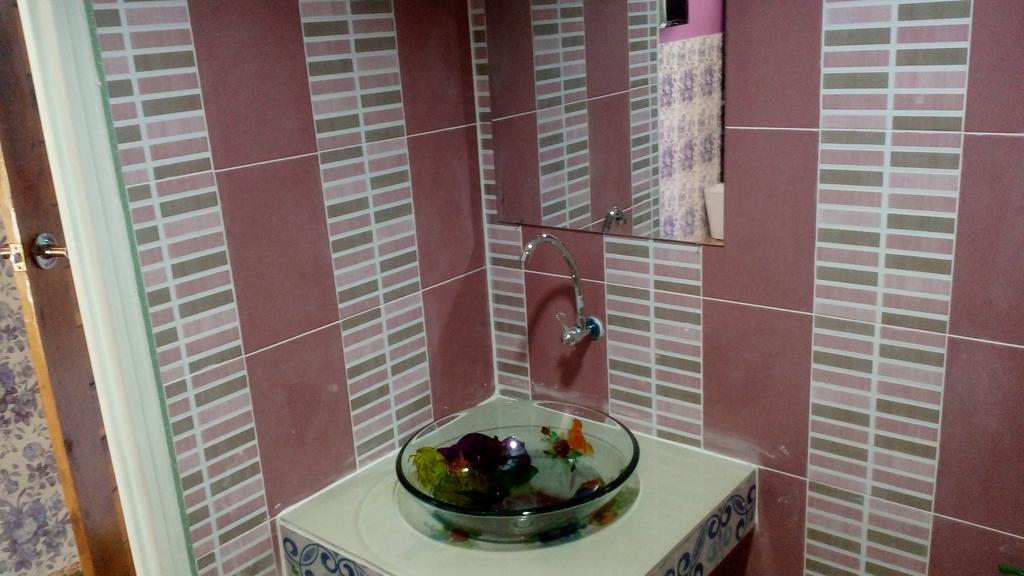 Rueangsrisiri Guesthouse 2 Sukhothai Dış mekan fotoğraf