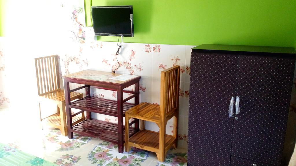 Rueangsrisiri Guesthouse 2 Sukhothai Dış mekan fotoğraf